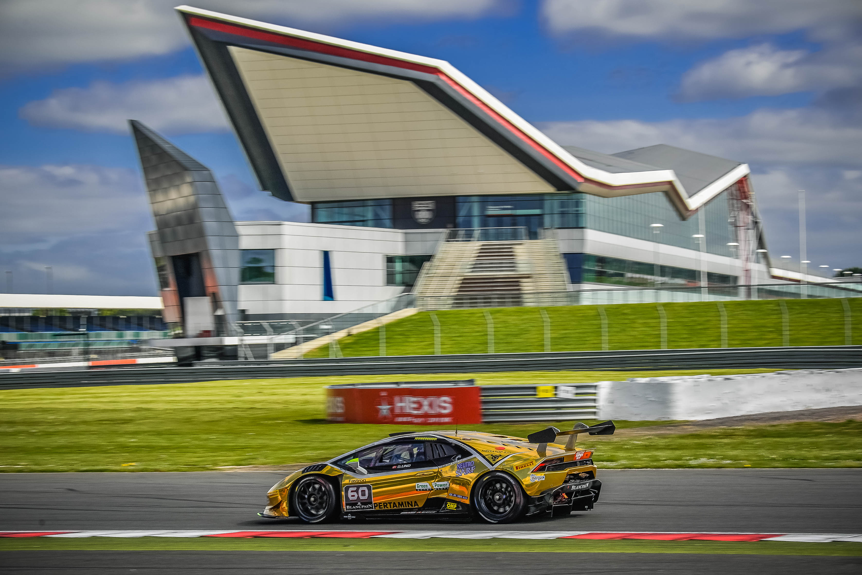 SUPER TROFEO HURACAN – ROUND 4 – SILVERSTONE GP